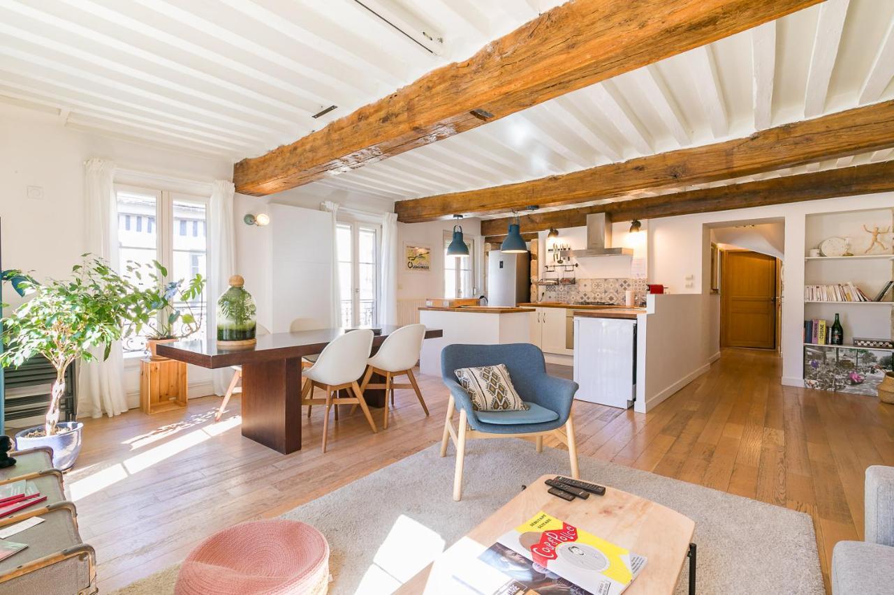 Apartamento LE ROUSSEAU charme et authenticité- SRloc Dijon Exterior foto